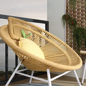 Chaise acupuncture arc-en-ciel moderne en osier plastique, vente en gros - Product Image 1