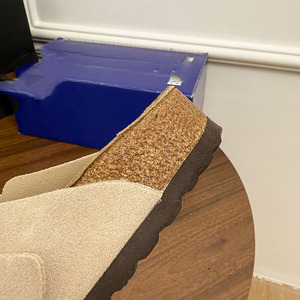 2026 Meilleure Qualité Birkentocks Allemagne Sandales Plates d'Extérieur, Mules Sabots en Cuir et Daim avec Semelle en Liège, Sabots Solides Birkentocks - Product Image 4