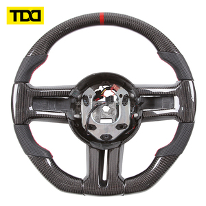 Volant en fibre de carbone TDD compatible avec Ford Mustang GT GT 5.0 S550 GT500 Shelby EcoBoost Volant Mustang - Product Image 5