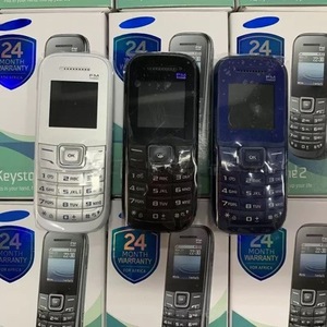 Téléphone portable compact et durable GT E1205Y double SIM 2G <span class=keywords><strong>GSM</strong></span> débloqué, écran 1,52 pouces, batterie 800 mAh, radio FM, lampe torche - Product Image 5