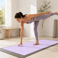 Serviette de yoga en silicone en forme de Y, antidérapante, absorbant la transpiration, en microfibre écologique, lot de deux avec logo personnalisé pour le yoga chaud