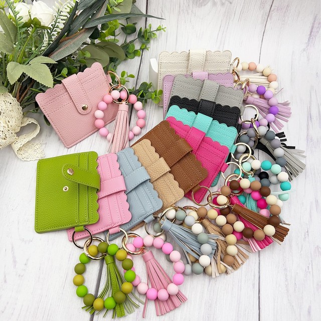 PU Leather Tassel Card Holder Fashion Coin Purse with Silicone Beaded Bracelet Portable KeyChain Wristlet Wallet for Daily Use