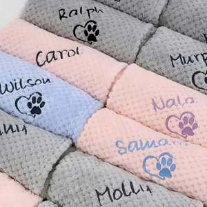 Manta para Perro, Manta de Franela Suave para Mascotas con Nombre e Icono Bordados, Manta-Cama Personalizada para Perro/Gato - Product Image 5