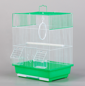 Spot gros fil métallique <span class=keywords><strong>Cage</strong></span> à oiseaux Cages d'élevage d'oiseaux quatre couleurs en option Portable Perroquet <span class=keywords><strong>Cage</strong></span> à vendre - Product Image 4