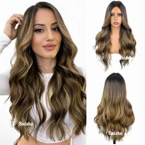 Perruque longue bouclée à grandes ondulations dégradées pour femmes, styles brésiliens et vietnamiens, bonne qualité, sans colle, vente en gros d'usine - Product Image 4