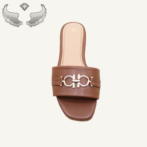 Sandales et pantoufles plates décontractées et tendance pour femmes, légères, respirantes, confortables, pour l'extérieur, vente en gros - Product Image 6
