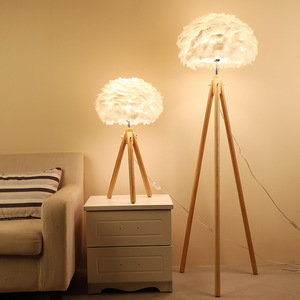 Lámpara de Pie Moderna con Trípode LED y Pantalla Redonda de Tela Rosa, con Base para Bombilla AC E26, para Decoración del Hogar y Dormitorio - Product Image 3