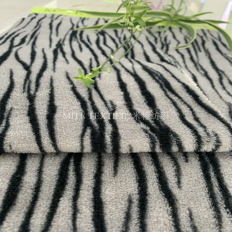 Factory Custom Warm Ademde Ontwerp Twee Kanten Brushed100 % Polyester Coral Fleece Afdrukken Stof