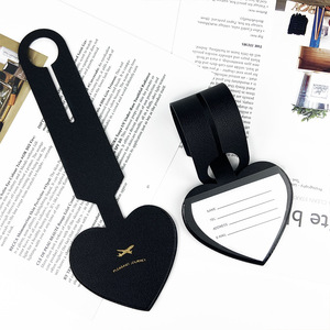 <span class=keywords><strong>Étiquette</strong></span> <span class=keywords><strong>de</strong></span> bagage anti-perte en PVC avec motif cœur pour l'<span class=keywords><strong>identification</strong></span> des cartes <span class=keywords><strong>d</strong></span>'embarquement et des valises - Product Image 3