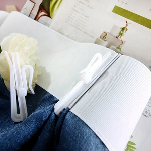 Factory Supply White Adjust Plastic <strong>Curtain</strong> <strong>Hooks</strong> <strong>With</strong> 7cm &amp; 8.5cm Width Accessories - Product Image 3