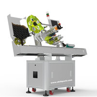 Máquina de etiquetado de tolva de tubo de pegamento automático, con transportador personalizado