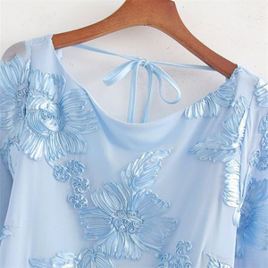 Robe longue dos nu SHENZHU pour femme, nouvelle collection Printemps 2025, maille simple à fleurs 3D, manches longues, modèle 5085 - Product Image 3