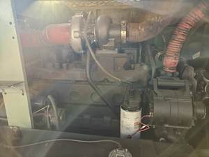 Compresseur d'air diesel portable Sullair 400XH d'occasion, 11,3 m3/min, 400 CFM, pour le forage - Product Image 4