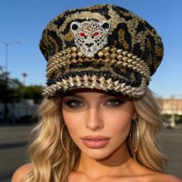 Chapeau de capitaine steampunk en strass à faible MOQ, chapeau de pirate avec logo personnalisé, idéal pour les foires de bandes dessinées et les défilés de super-héros