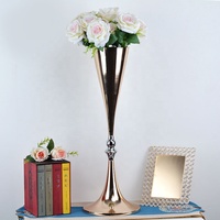 Vases en métal hauts pour centre de table de mariage, vase à fleurs élégant en fer pour la décoration de table de banquet d'hôtel