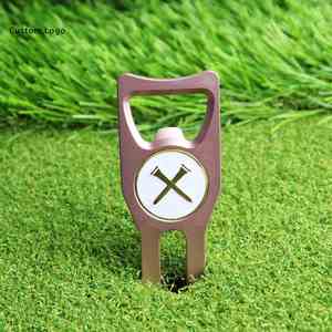 Juego de Herramienta para Reparar Divots de Golf y Marcador de Pelotas para Todas las Estaciones con Abrebotellas Metálico para Adultos - Product Image 2