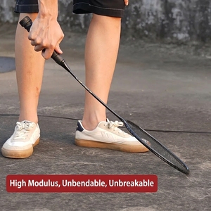 Raquette de badminton T700 entièrement en fibre de carbone 80g 27lbs pré-cordée, raquette professionnelle avec surgrip <span class=keywords><strong>Dragon</strong></span> Bone pour une attaque rapide - Product Image 2