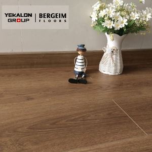Pisos HDF para interiores de 8mm a 12mm, suelos laminados marrones lisos AC5 para suelos de salón - Product Image 5