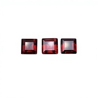 Pierres précieuses facettées carrées en grenat rouge naturel de 2,0 mm à 8,0 mm pour la fabrication de bijoux et la vente en gros de pierres en vrac