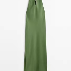 เดรสลำลองเซ็กซี่สำหรับฤดูร้อนปี 2025 ขายส่ง เดรสผ้าลินินคอตตอนแบบผูกคอ ไร้แขน สายเดี่ยว สำหรับผู้หญิง - Product Image 5