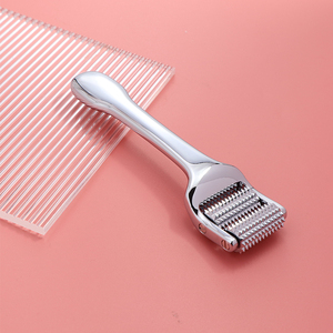 Rouleau Derma Anti-Âge Visage et Corps Double Tête, Masseur de Peau, Rouleau de Glace, Blanchissant, Massage Visage et Corps, Microneedling, Dermaroller - Product Image 4