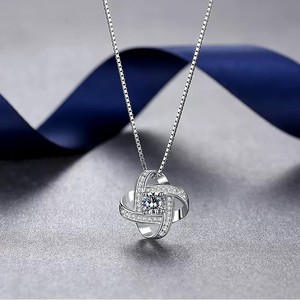 <span class=keywords><strong>Collana</strong></span> pendente di cristallo con <span class=keywords><strong>nodo</strong></span> di <span class=keywords><strong>amore</strong></span> alla moda per le donne all'ingrosso di san valentino scatola catena <span class=keywords><strong>collana</strong></span> gioielli regalo per le ragazze - Product Image 3