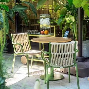 Combinaison <span class=keywords><strong>table</strong></span> et chaises de jardin pour l'extérieur <span class=keywords><strong>Table</strong></span> et chaise en métal pour la terrasse <span class=keywords><strong>Table</strong></span> et chaises de salle à manger - Product Image 1