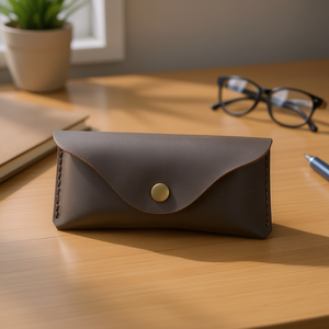 Mymesken – étui à lunettes en cuir véritable, fermeture à pression, rectangulaire, 6-8.9 pouces, style simple et doux, accessoires pour lunettes - Product Image 2