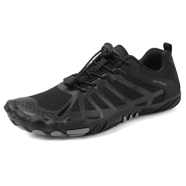 Outdoor Lightweight Slip-on Mountain Running Climbing Shoes Breathable Causal Hiking Shoes Barefoot