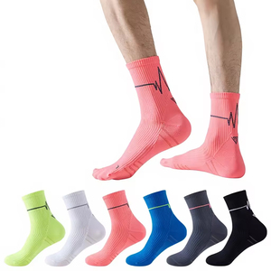 High Quality Wholesale Professional Sports <b>Socks</b> Marathon Running Moisture-Wicking Training Mid-Calf <b>Socks</b> - Product Image 1