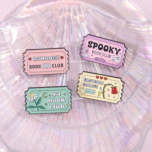 Venta Caliente de Insignias de Solapa, Fabricación al por Mayor de Insignias Metálicas Coloridas, Insignia de Club de Lectura, Insignia Promocional de Dibujos Animados, Insignia Personalizada de Esmalte Suave - Product Image 1