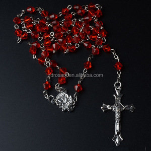 <span class=keywords><strong>Venta</strong></span> caliente crucifijo collar de plástico barato católica Chapelet al italiano <span class=keywords><strong>Rosario</strong></span> para Iglesia regalo - Product Image 4