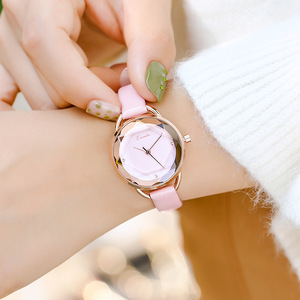 Reloj de Pulsera de Cuarzo para Mujer, Estilo Vintage Literario, Fresco, Minimalista, con Correa de Cuero - Product Image 2