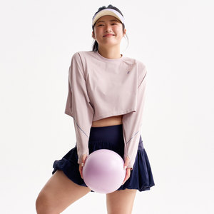 T-<span class=keywords><strong>shirt</strong></span> de <span class=keywords><strong>sport</strong></span> court à manches longues à séchage rapide pour <span class=keywords><strong>femme</strong></span>, ample, respirant, anti-UV, style décontracté pour l'extérieur - Product Image 1