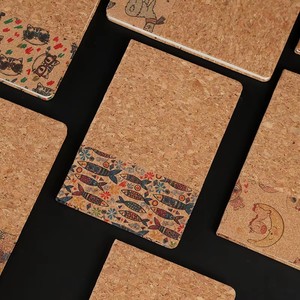 Cuaderno Ecológico de Corcho A5, Diario con Estampado Vintage, Material Natural Sostenible, Bloc de Notas con Líneas, Regalo para la Escuela, Oficina, Viajes - Product Image 3