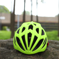 Casque de vélo de montagne personnalisé pour adultes, vente chaude, avec 20 évents, mousse PC+EPS, pour le roller et le skateboard