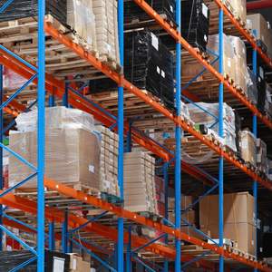 Support de palette en maille d'acier avec panneau d'extrémité de protection 42 "X 4' - Product Image 2