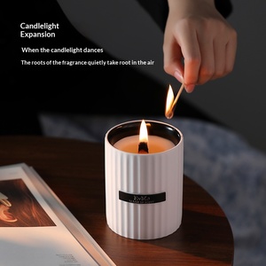 Bougie parfumée en cire de soja avec mèche en bois et boîte cadeau en céramique, longue durée, décoration d'intérieur, cadeau de mariage ou d'anniversaire - Product Image 3