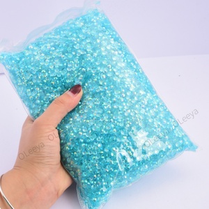 Oleeya Vente en gros Strass ronds 2 3 4 5 6mm pour décoration d'ongles, Pierres de cristal à dos plat, Strass en résine transparente AB effet gelée - Product Image 5