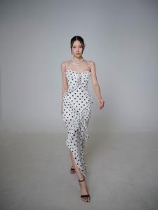 Robe de vacances de <span class=keywords><strong>marque</strong></span> vietnamienne de niche, design populaire, sept couleurs, Ramadan 2026 - Product Image 5