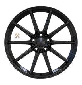 Roues spéciales personnalisées du fabricant pour voitures de tourisme 15 16 17 18 19 pouces Et35 <span class=keywords><strong>34</strong></span> <span class=keywords><strong>33</strong></span> 32 31 jantes en alliage forgé - Product Image 1