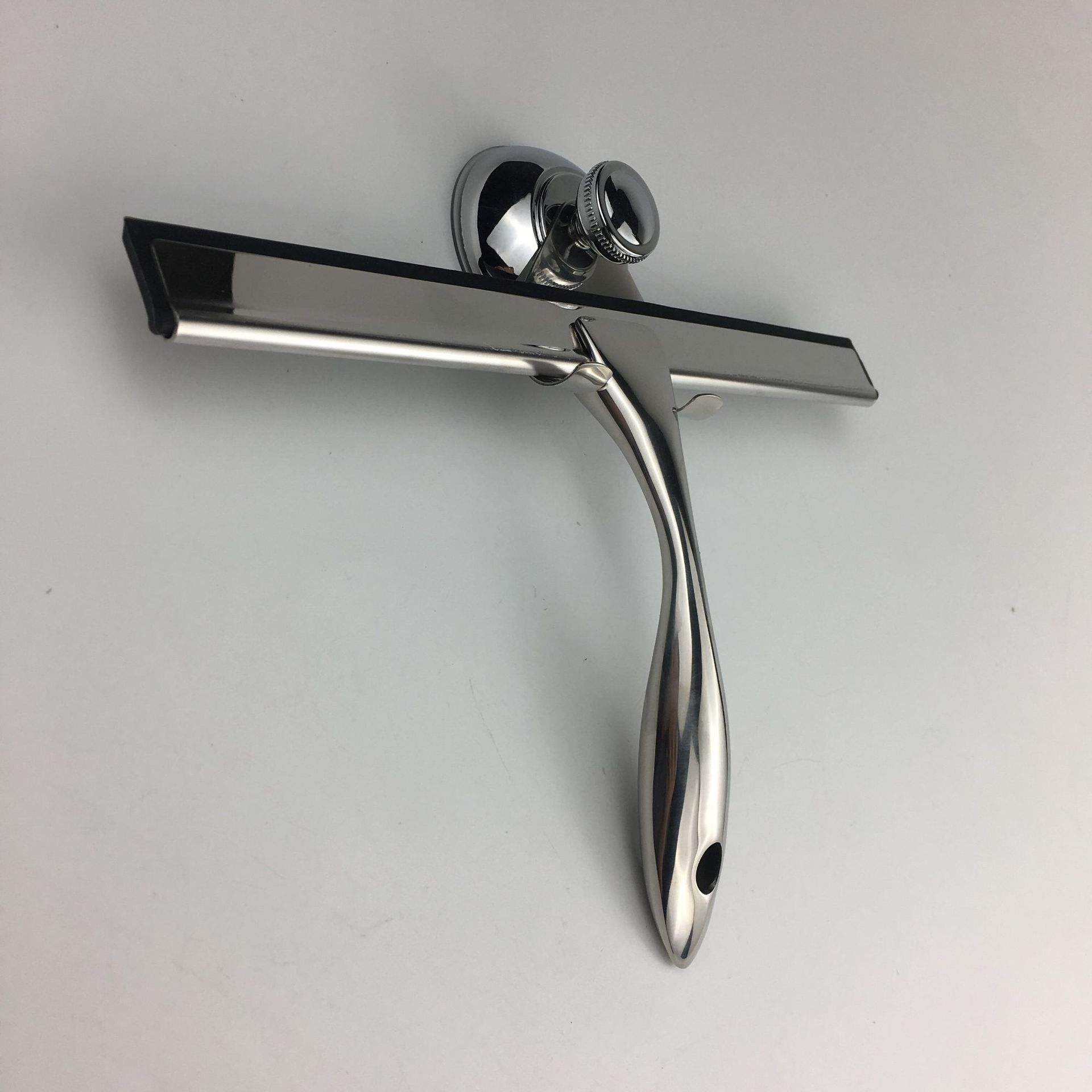 สแตนเลสในสีธรรมชาติ