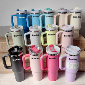 Vente en gros usine, Gobelet isotherme en acier inoxydable avec couvercle à paille rabattable, design de marque, pour voyage, camping et voiture, avec poignée - Product Image 6