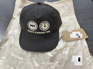 Gorra Plana Personalizada Más Vendida con Registro de Éxito Comprobado para Comercio Electrónico - Product Image 5