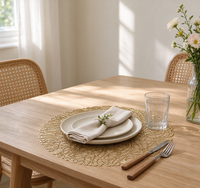 Sets de table en PVC ajourés au design innovant, durables, antidérapants et écologiques pour la décoration de table moderne à la maison