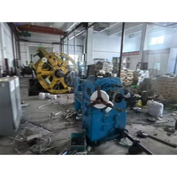 Machines de pose et de torsion de fils et câbles d'occasion Machine de pose de type berceau d'occasion