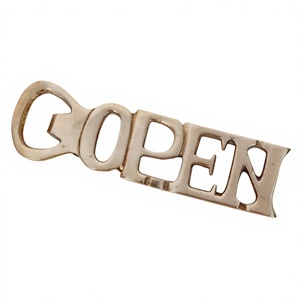 Décapsuleur en métal sculpté avec slogan, design personnalisable, sûr pour les aliments, fait main, cadeaux promotionnels - Product Image 1