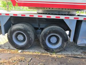Zoomlion 70Ton หุ่นยนต์ไฮดรอลิกยกรถบรรทุกเคลื่อนที่ติดเครนบูมตรงเพื่อขาย - Product Image 3