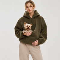 Sweat-shirt à capuche en polaire pour femme, avec porte-animaux et grande poche, détails de badge, sublimation, collection hiver