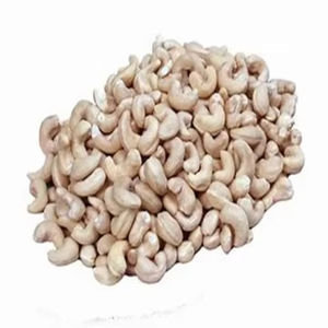 Nuevas Existencias de Nueces de Anacardo Crudas Orgánicas Secas, Grado Premium, Origen Reino Unido, Suministro Directo de Granja - Product Image 4